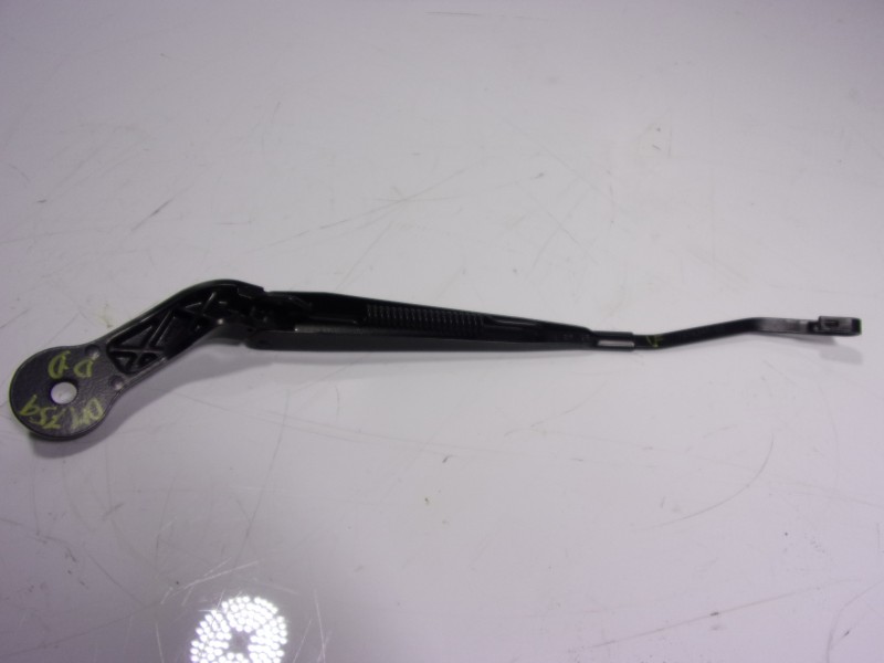 Recambio de brazo limpia delantero derecho para mini mini (f56) 1.5 12v turbodiesel referencia OEM IAM 61617335477  