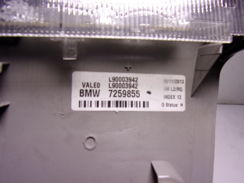 Recambio de piloto trasero central para bmw serie 3 lim. (f30) 2.0 16v diesel referencia OEM IAM  7259855 