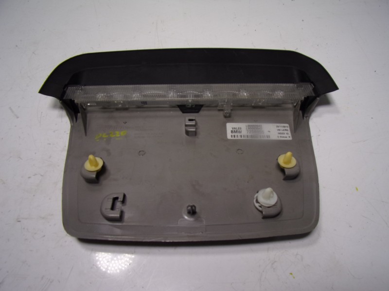 Recambio de piloto trasero central para bmw serie 3 lim. (f30) 2.0 16v diesel referencia OEM IAM  7259855 