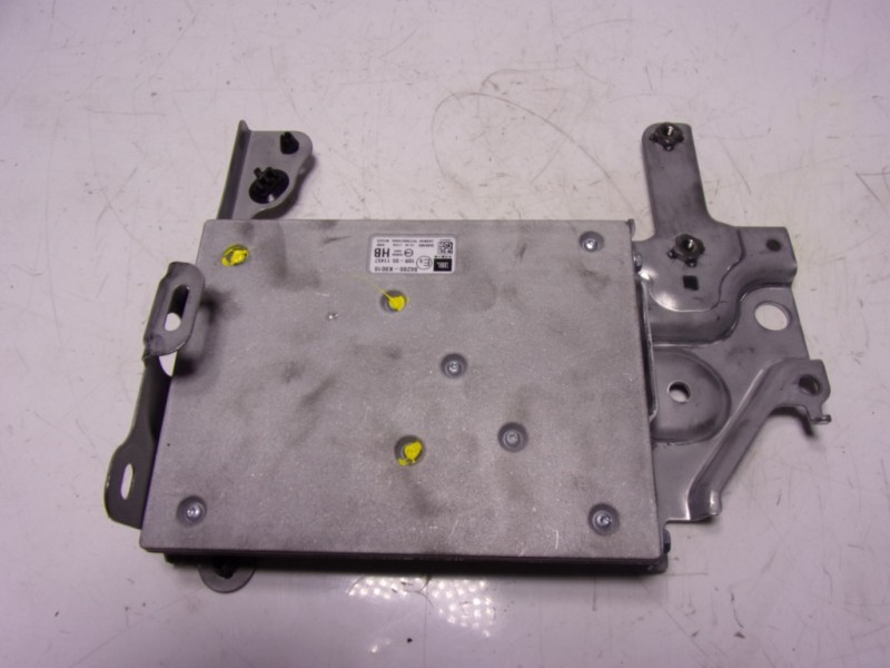 Recambio de modulo electronico para toyota yaris 1.5 vvti hev referencia OEM IAM 86280K0010 86280K0010 