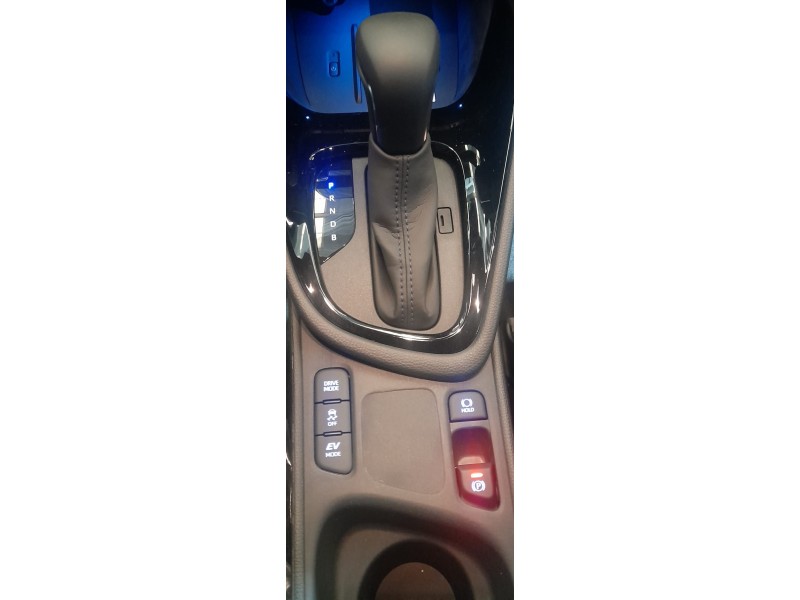 Recambio de palanca freno de mano para toyota yaris 1.5 vvti hev referencia OEM IAM 84390K0010 75P2860S 