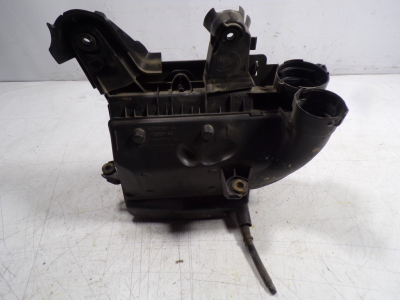 Recambio de filtro aire para citroën berlingo cuadro 1.6 hdi fap referencia OEM IAM 1420V1 9673061080 