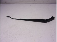 Recambio de brazo limpia delantero izquierdo para toyota yaris 1.5 vvti hev referencia OEM IAM    2
