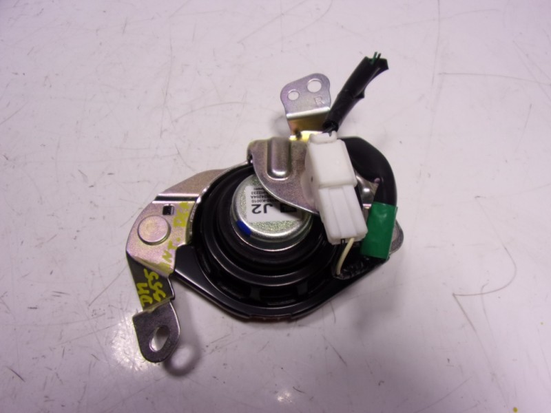 Recambio de modulo electronico para toyota yaris 1.5 vvti hev referencia OEM IAM 86160K0010 86160K0010 