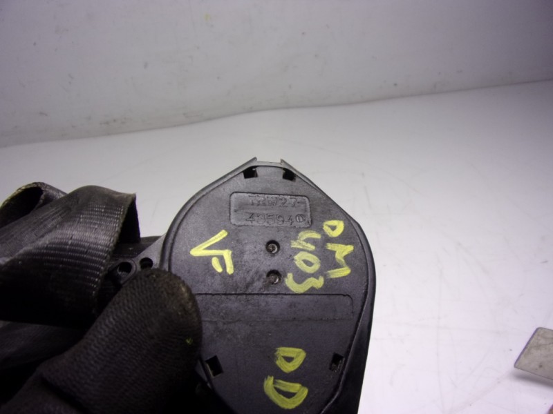 Recambio de cinturon seguridad delantero derecho para iveco 35s13 furgon caja cerrada referencia OEM IAM  43594D 