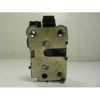 CERRADURA PUERTA TRASERA DERECHA 825029139R 