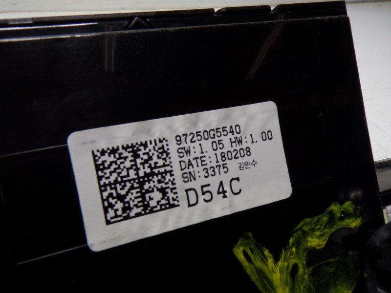 Recambio de mando climatizador para kia niro drive plug-in hybrid referencia OEM IAM 97250G5540CA 97250G5540 