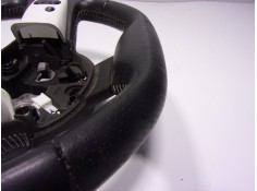 Recambio de volante para renault twingo iii 1.0 sce referencia OEM IAM  34151194F  2