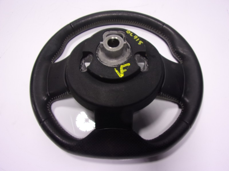 Recambio de volante para renault twingo iii 1.0 sce referencia OEM IAM  34151194F 