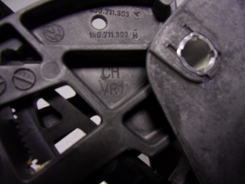 Recambio de palanca freno de mano para volkswagen golf v berlina (1k1) r32 referencia OEM IAM 1K0711303J3Q7 1K0711303J 