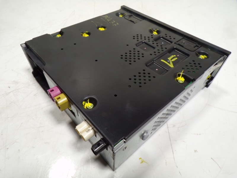 Recambio de sistema audio / radio cd para seat leon sportstourer (kl8) xcellence referencia OEM IAM 5FA035862N 5FA035862N 