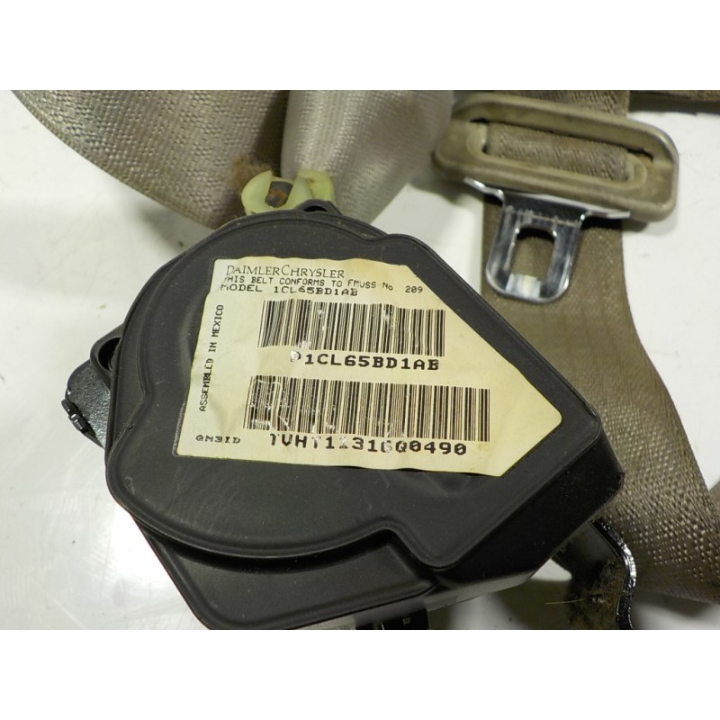 Recambio de cinturon seguridad delantero izquierdo para jeep commander 3.0 v6 crd limited referencia OEM IAM 1CL65BD1AB P1CL65BD