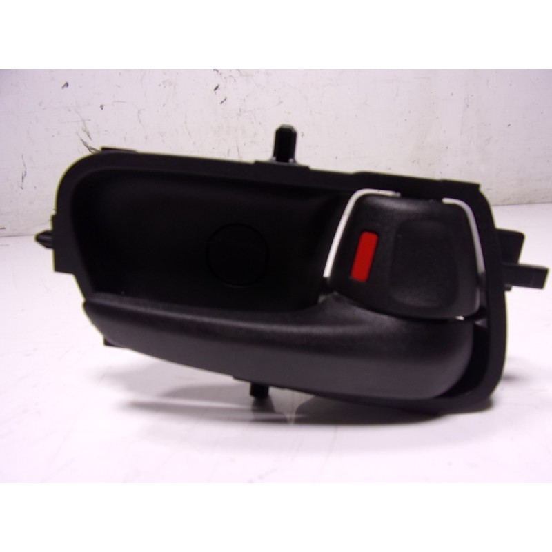 Recambio de maneta interior trasera derecha para toyota yaris 1.5 vvti hev referencia OEM IAM  69273K0040 