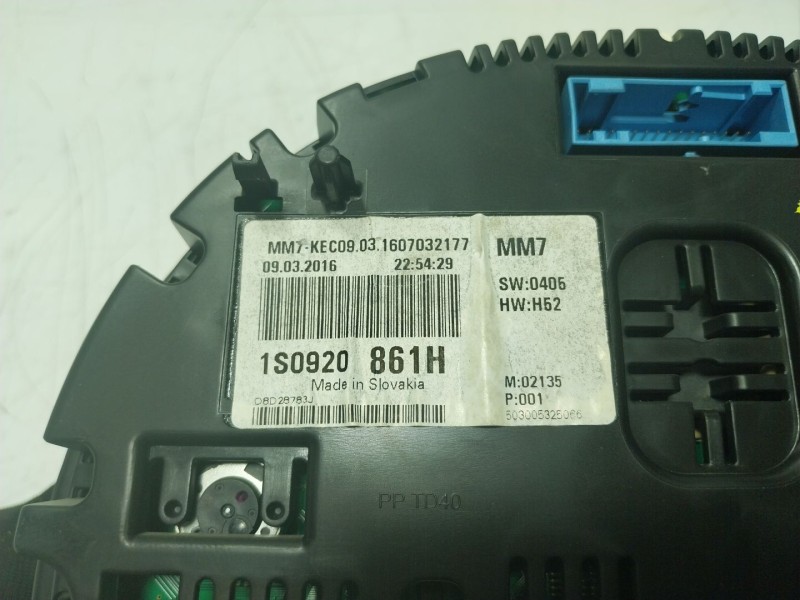 Recambio de cuadro instrumentos para volkswagen up! (122) 1.0 referencia OEM IAM 1S0920861H  