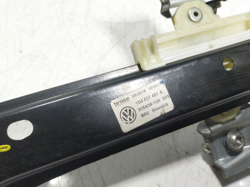 Recambio de elevalunas delantero izquierdo para volkswagen up! (122) 1.0 referencia OEM IAM 1S4837461A  