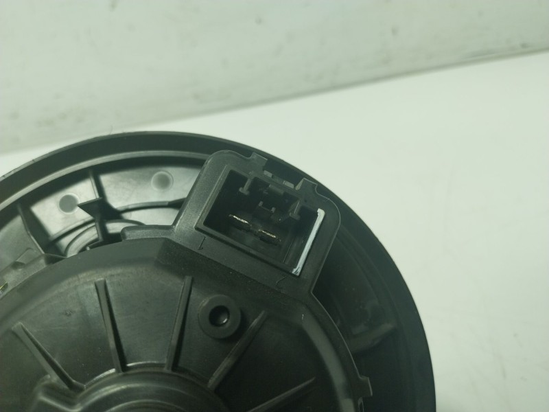 Recambio de motor calefaccion para volkswagen up! (122) 1.0 referencia OEM IAM 1S1819015D  