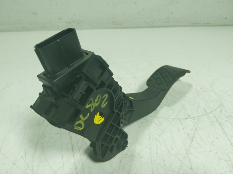 Recambio de potenciometro pedal para volkswagen up! (122) 1.0 referencia OEM IAM 1S1721503A  