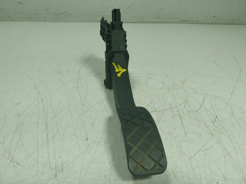 Recambio de potenciometro pedal para volkswagen up! (122) 1.0 referencia OEM IAM 1S1721503A  