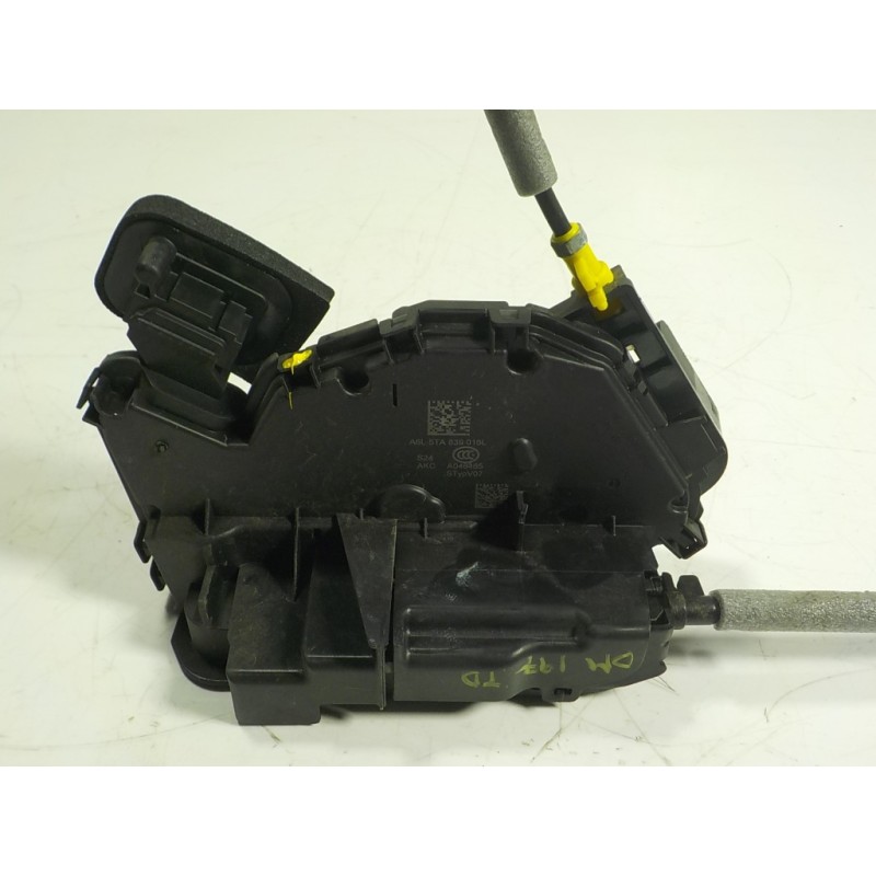 Recambio de cerradura puerta trasera derecha para audi a3 sportback (8ya) 2.0 16v tdi referencia OEM IAM  5TA839016L 