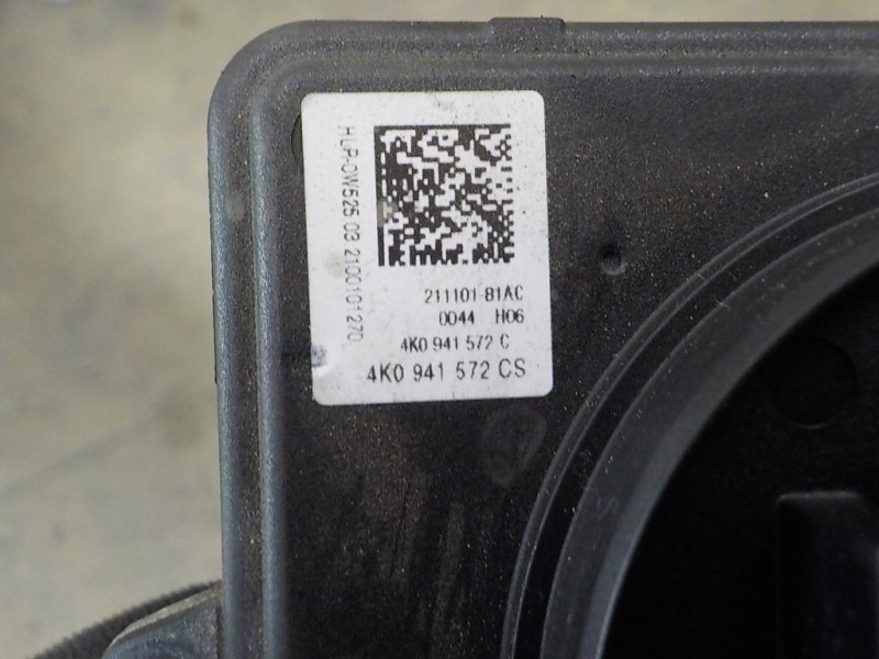 Recambio de centralita faros xenon para audi a3 sportback (8ya) 2.0 16v tdi referencia OEM IAM  4K0941572CS 