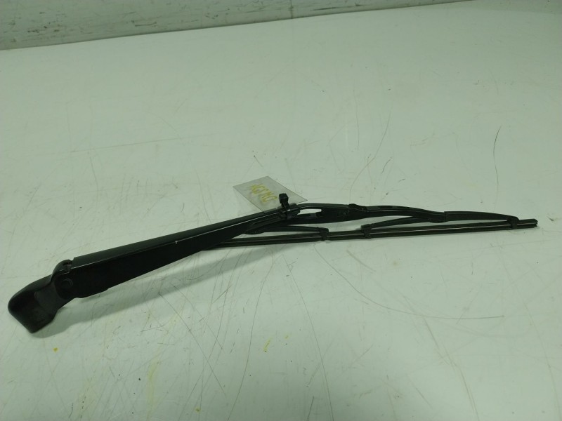 Recambio de brazo limpia trasero para peugeot partner (s1) 1.9 diesel referencia OEM IAM   