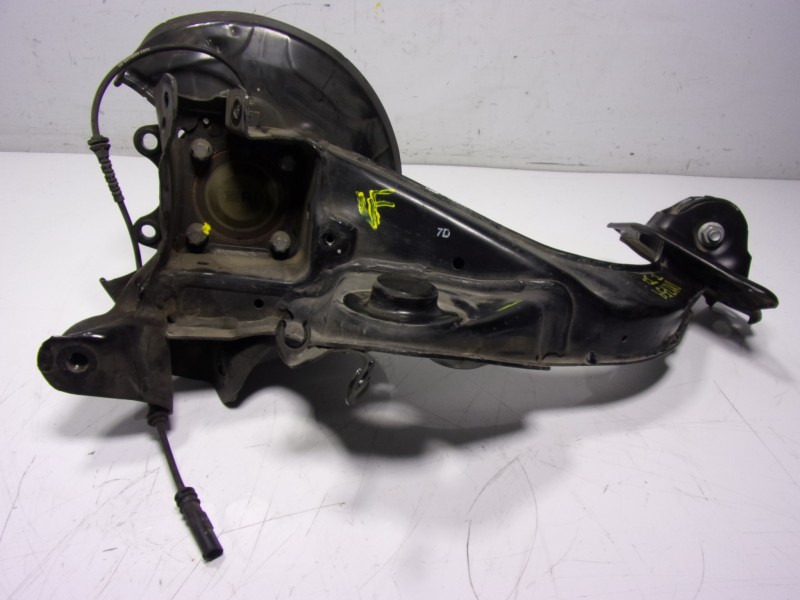 Recambio de mangueta trasera izquierda para mini mini (f56) 1.5 12v turbodiesel referencia OEM IAM 33308842877  33416858086