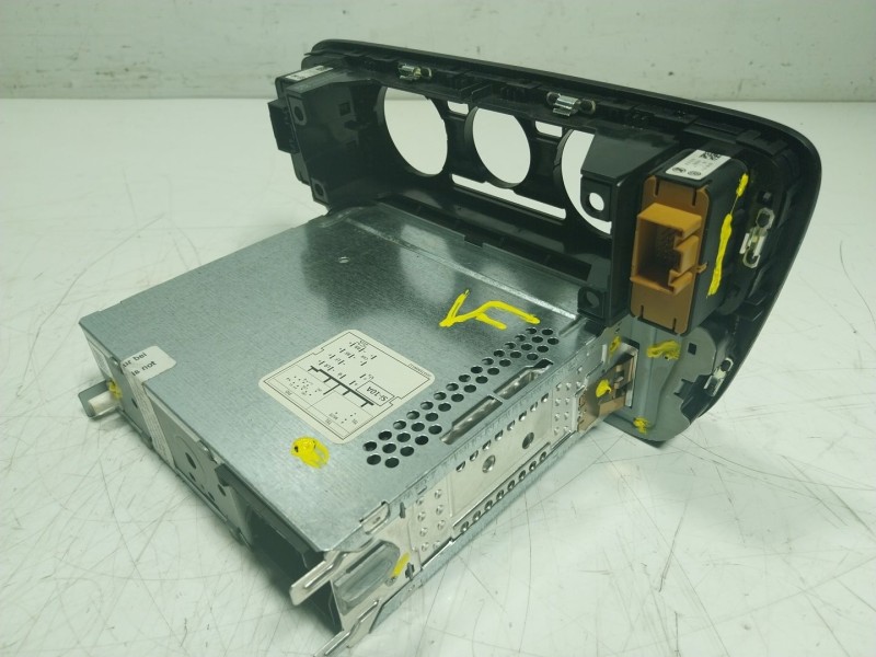 Recambio de sistema audio / radio cd para volkswagen up! (122) 1.0 referencia OEM IAM 1S0035156J  