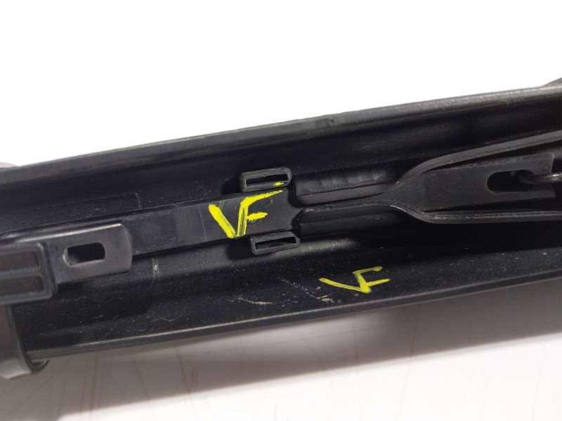 Recambio de brazo limpia trasero para opel mokka 1.6 cdti dpf referencia OEM IAM   