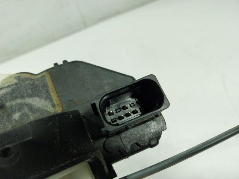 Recambio de cerradura puerta delantera derecha para opel mokka 1.6 cdti dpf referencia OEM IAM   