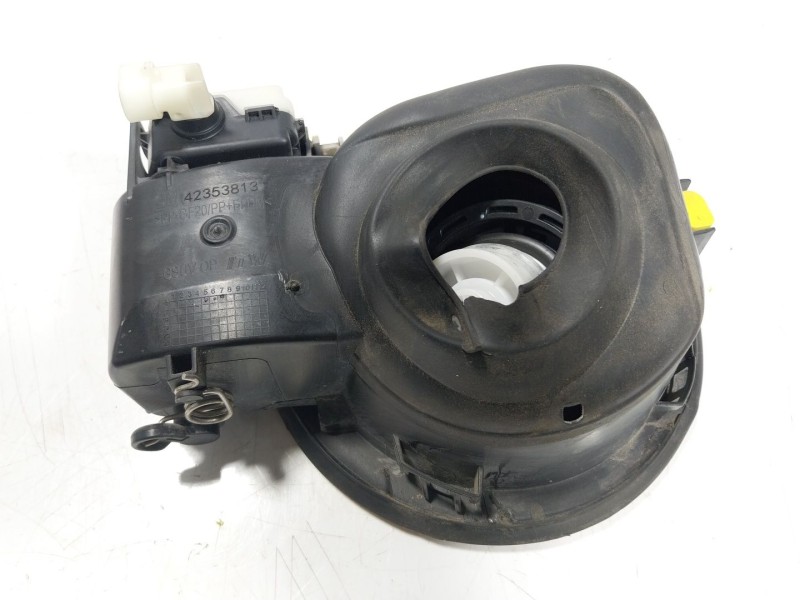 Recambio de tapa combustible para opel mokka 1.6 cdti dpf referencia OEM IAM   