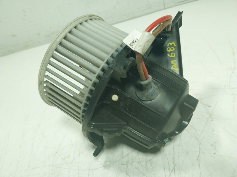 Recambio de motor calefaccion para mercedes-benz vito kasten 1.6 cdi cat referencia OEM IAM   