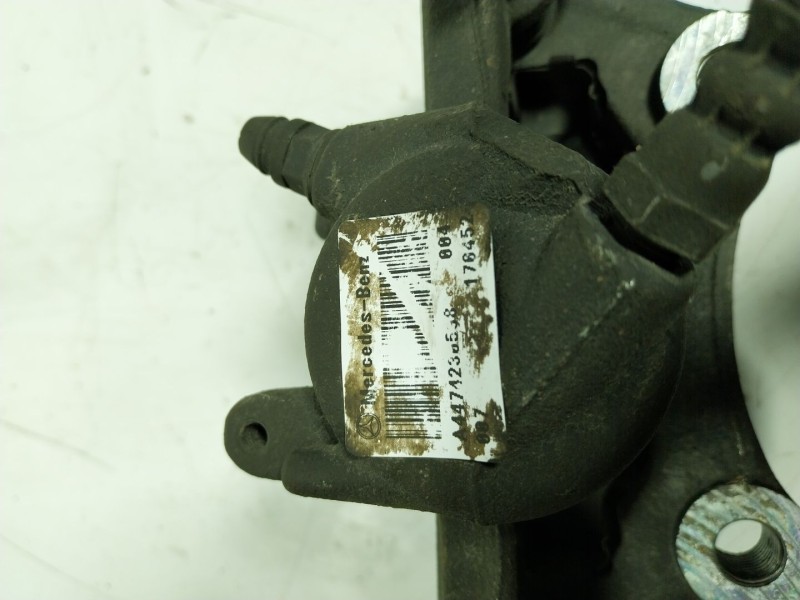 Recambio de pinza freno trasera izquierda para mercedes-benz vito kasten 1.6 cdi cat referencia OEM IAM   