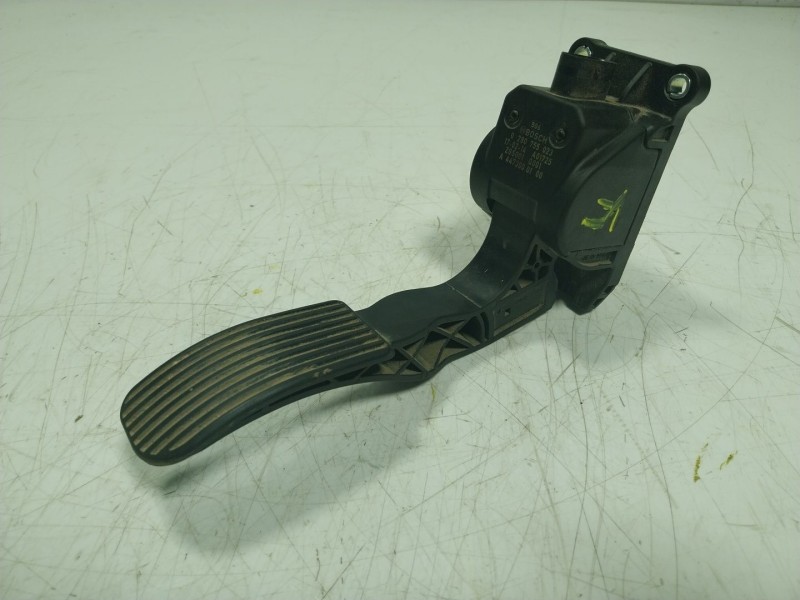 Recambio de potenciometro pedal para mercedes-benz vito kasten 1.6 cdi cat referencia OEM IAM   