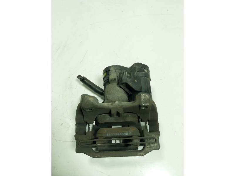 Recambio de pinza freno trasera derecha para audi a3 sportback (8ya) 2.0 16v tdi referencia OEM IAM  5R3615406 