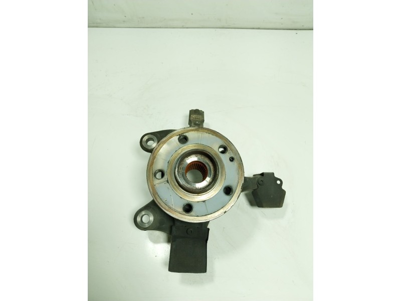 Recambio de mangueta delantera izquierda para mercedes-benz vito kasten 1.6 cdi cat referencia OEM IAM   