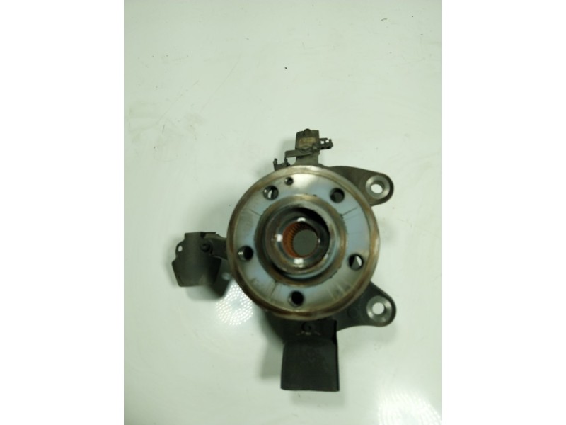 Recambio de mangueta delantera derecha para mercedes-benz vito kasten 1.6 cdi cat referencia OEM IAM   