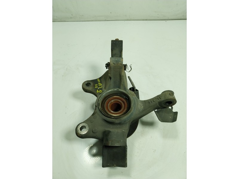 Recambio de mangueta delantera derecha para mercedes-benz vito kasten 1.6 cdi cat referencia OEM IAM   