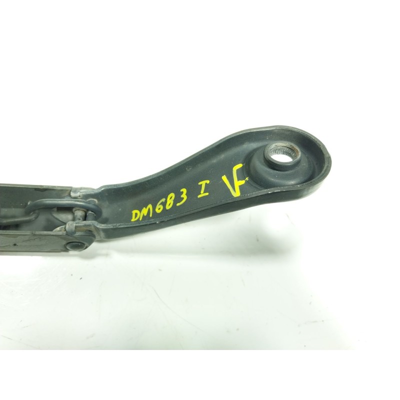 Recambio de brazo limpia delantero izquierdo para mercedes-benz vito kasten 1.6 cdi cat referencia OEM IAM   