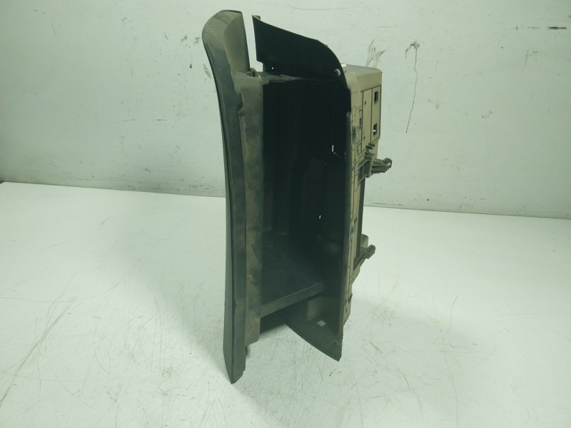 Recambio de guantera para mercedes-benz vito kasten 1.6 cdi cat referencia OEM IAM   