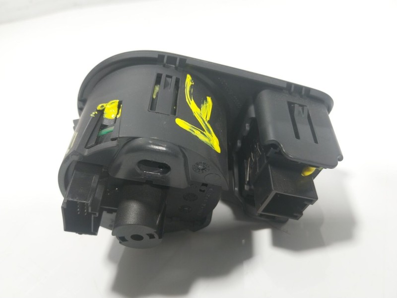 Recambio de mando luces para seat alhambra (711) 1.4 16v tsi referencia OEM IAM   
