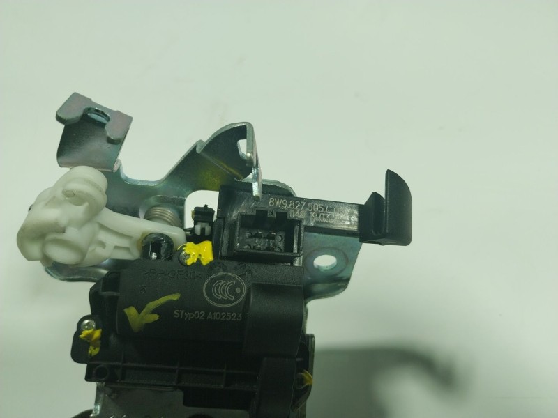 Recambio de cerradura maletero / porton para audi a3 sportback (8ya) 2.0 16v tdi referencia OEM IAM   