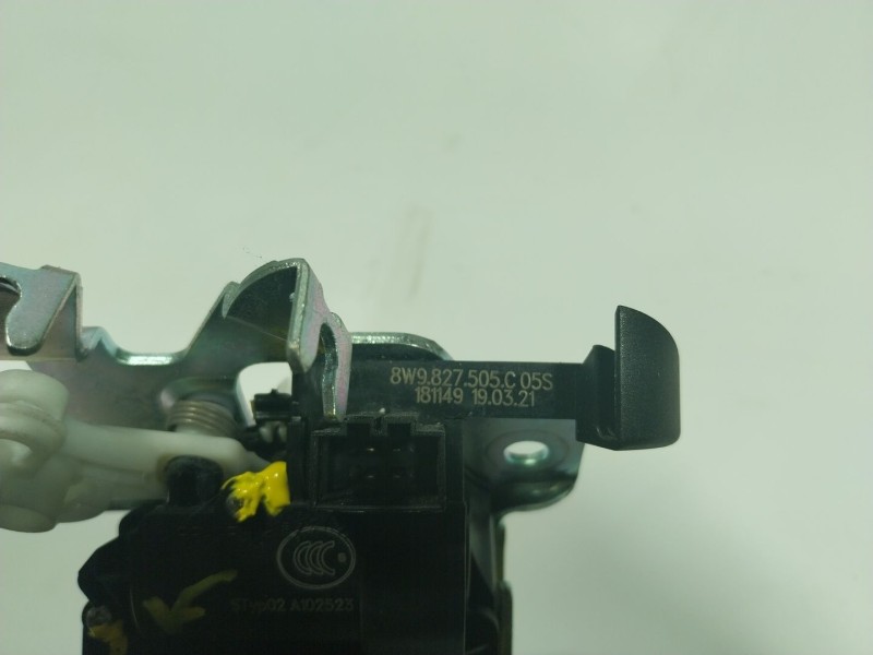 Recambio de cerradura maletero / porton para audi a3 sportback (8ya) 2.0 16v tdi referencia OEM IAM   