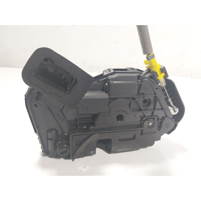 Recambio de cerradura puerta trasera izquierda para audi a3 sportback (8ya) 2.0 16v tdi referencia OEM IAM   