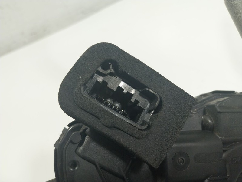 Recambio de cerradura puerta trasera izquierda para audi a3 sportback (8ya) 2.0 16v tdi referencia OEM IAM   