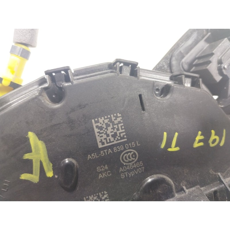 Recambio de cerradura puerta trasera izquierda para audi a3 sportback (8ya) 2.0 16v tdi referencia OEM IAM   