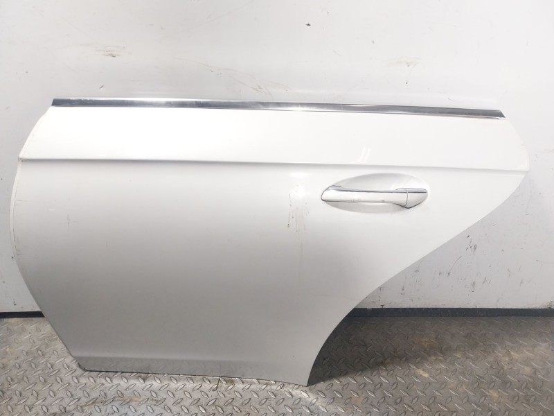 Recambio de puerta trasera izquierda para mercedes-benz clase cls (w219) 3.0 cdi cat referencia OEM IAM   