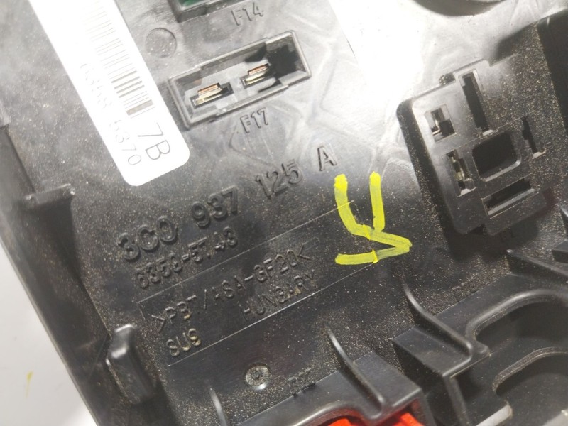 Recambio de caja reles / fusibles para seat alhambra (711) 1.4 16v tsi referencia OEM IAM   