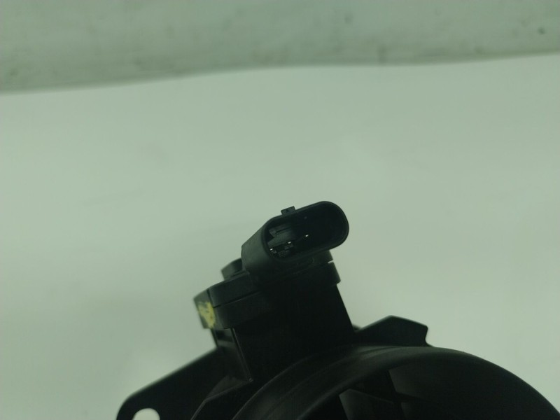 Recambio de caudalimetro para audi a3 sportback (8ya) 2.0 16v tdi referencia OEM IAM   