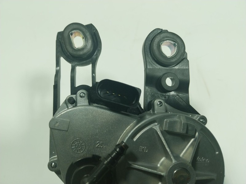 Recambio de motor limpia trasero para audi a3 sportback (8ya) 2.0 16v tdi referencia OEM IAM   