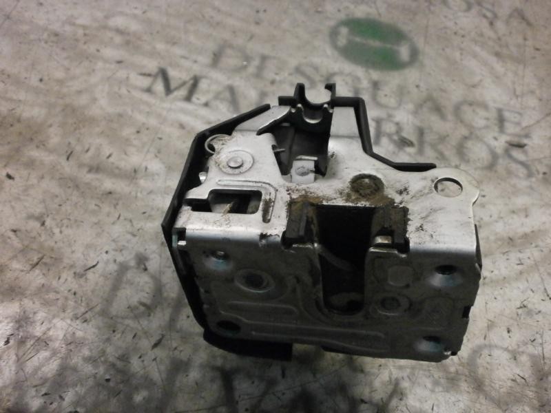 Recambio de cerradura puerta delantera izquierda para renault clio ii fase ii (b/cb0) campus referencia OEM IAM   